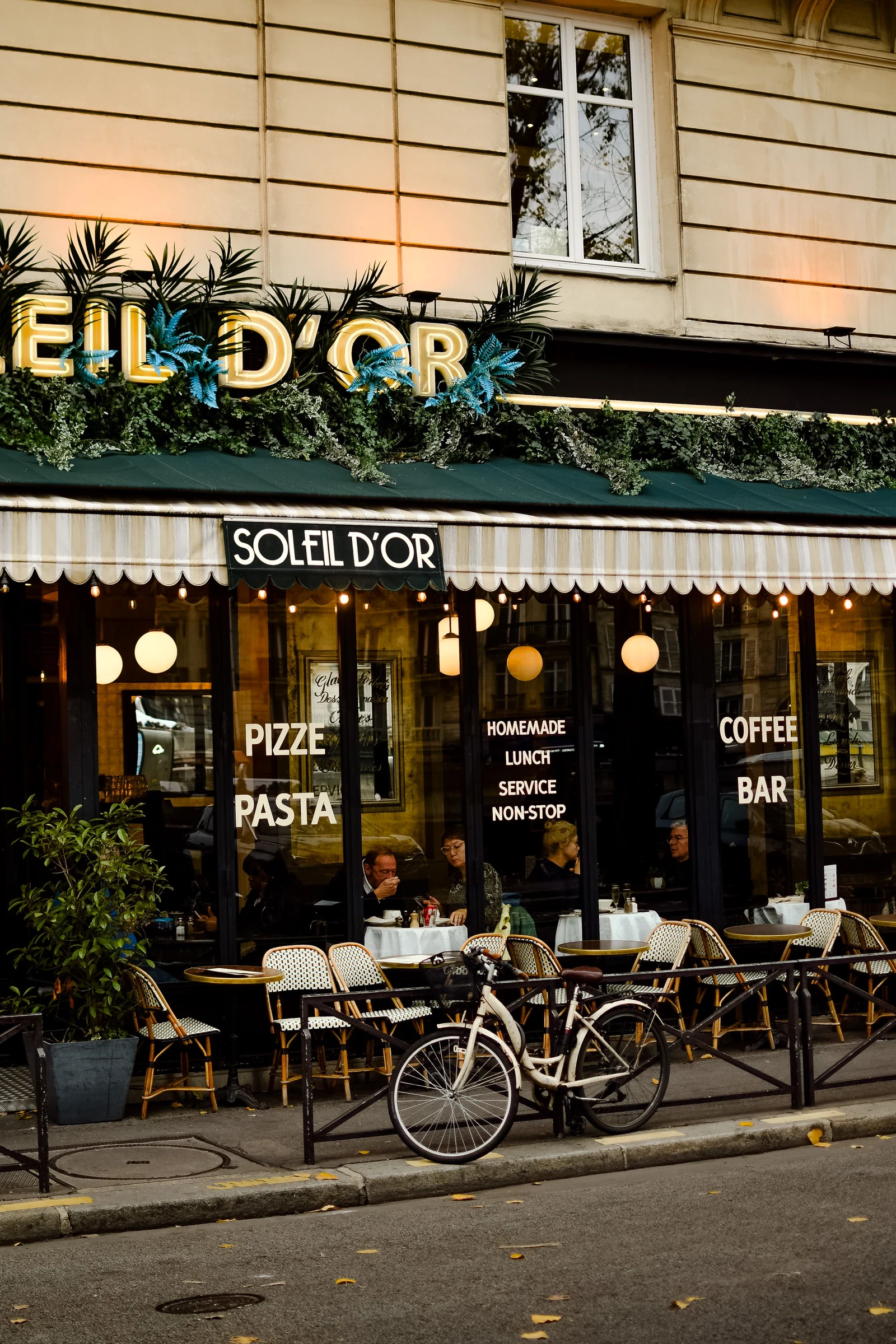 Restaurant / cafe website quote path